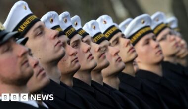 Germany votes to bring back voluntary military service