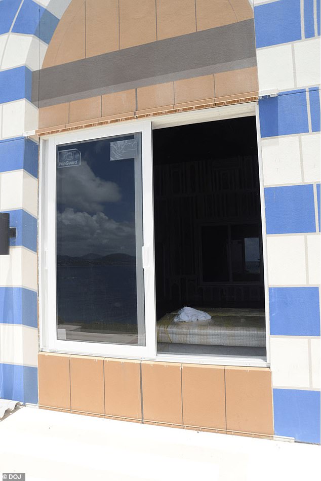 One side of the temple appears to be missing a window