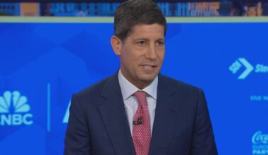 Trump says Kevin Warsh is at top of Fed chair candidate list