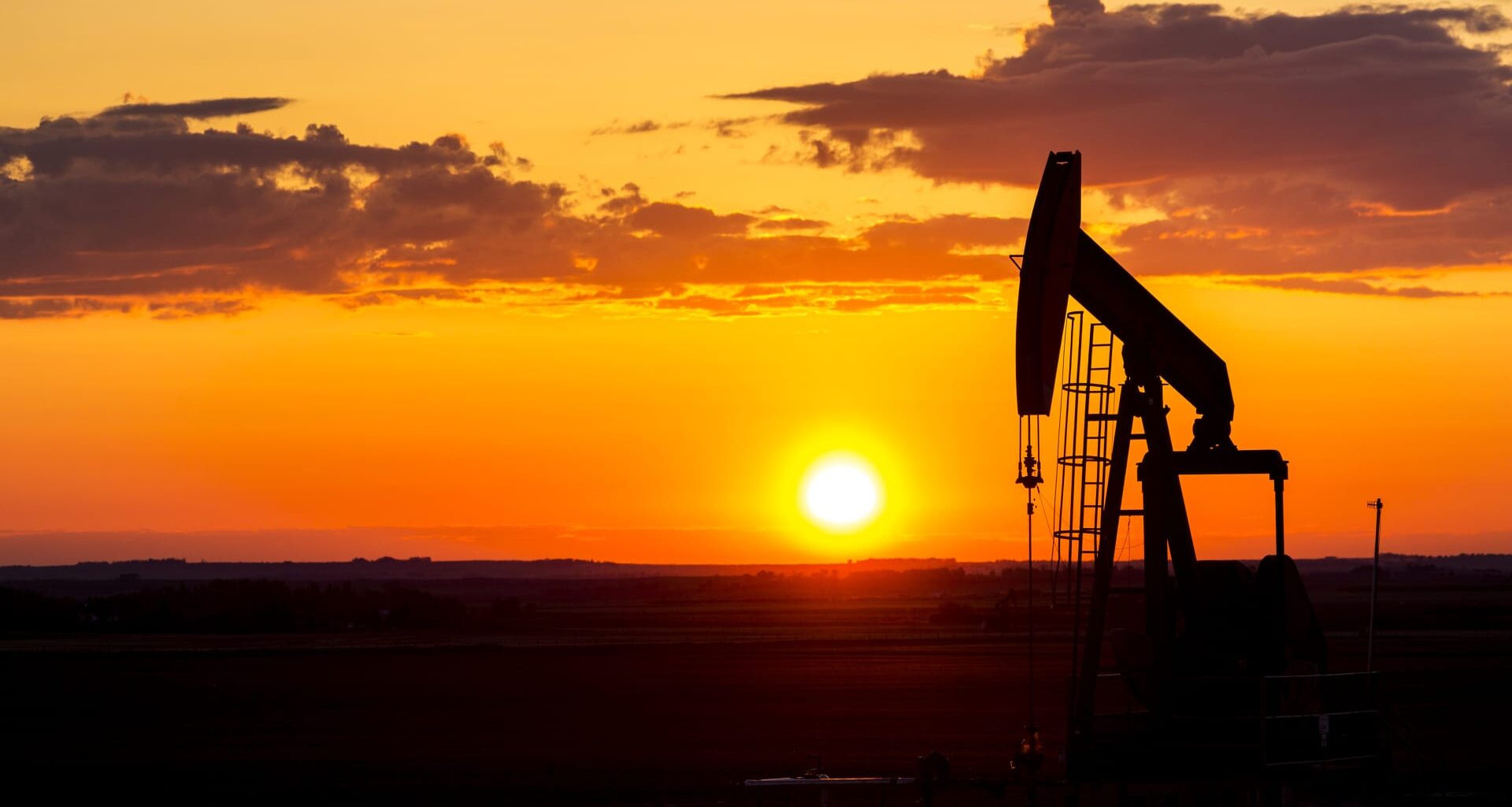 Oil steadies as market weighs geopolitical risks against bearish fundamentals