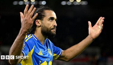 Dominic Calvert Lewin celebrating his goal for Leeds against Brentford