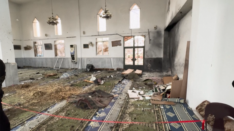 Video shows aftermath of explosion at Syrian mosque