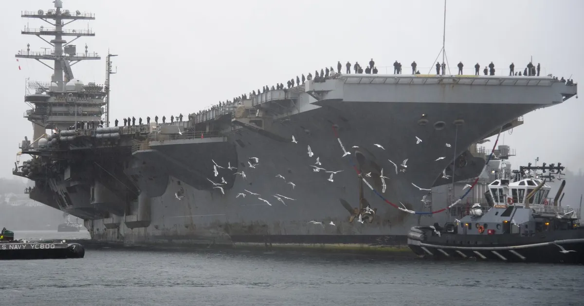 Watching the USS Nimitz return to WA, likely for the final time
