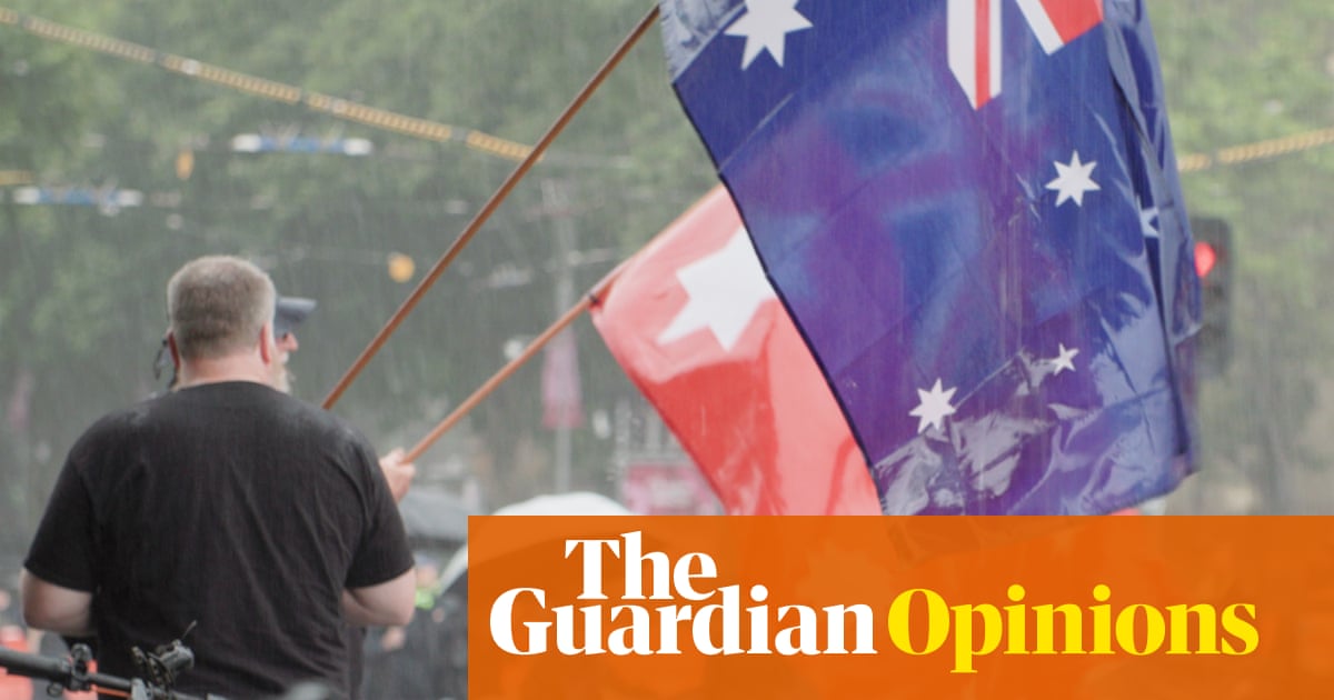 I’m a Guardian journalist who has covered Victoria police’s new search powers. On Sunday, police searched me | Lisa Favazzo