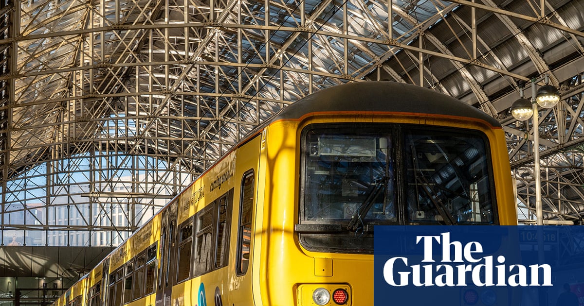 First trains to join Manchester’s Bee Network by end of 2026 | Rail transport