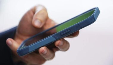 Haircut, hornet and luggage woes triggered B.C.’s most unusual 911 calls in 2025