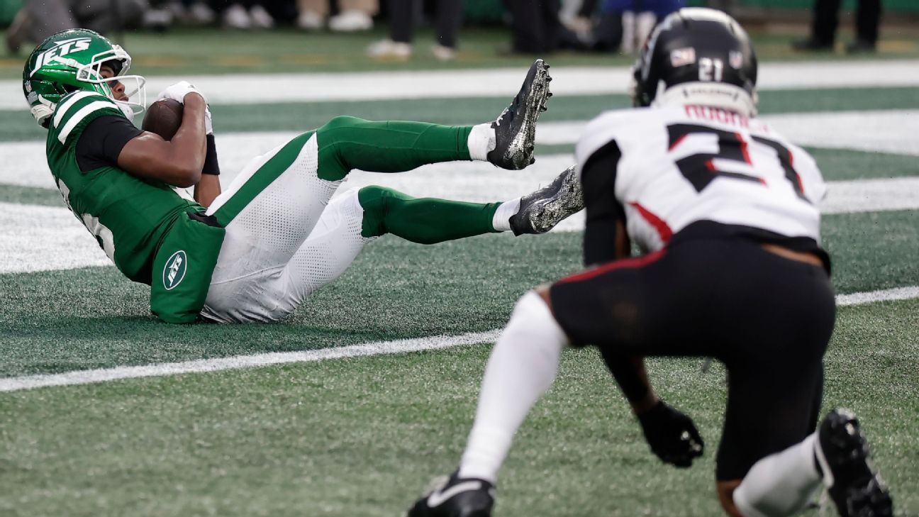 Jets' Adonai Mitchell gets redemption from gaffe, scores 1st TD