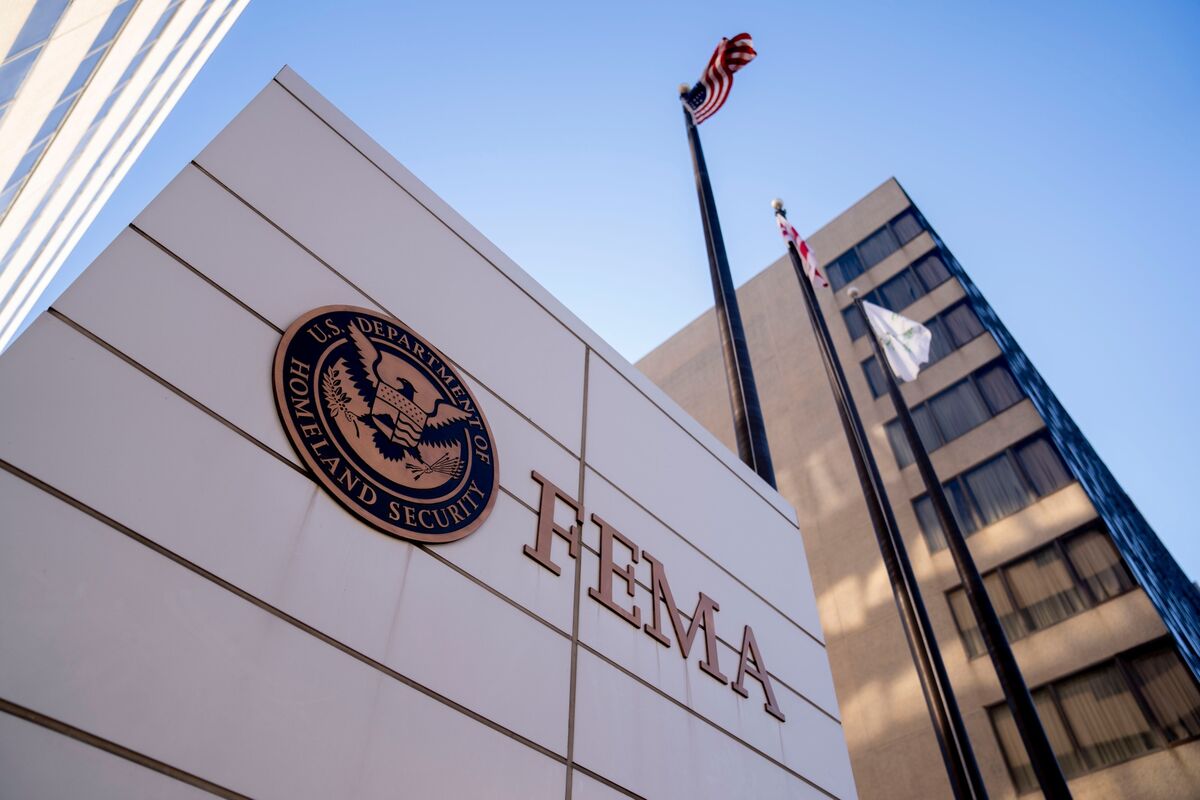 FEMA Puts Whistleblowers Back on Leave After Reinstatements