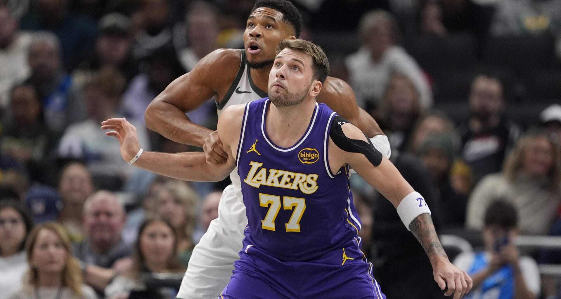 Giannis Antetokounmpo Ignites Lakers Rumors With Social Media Change