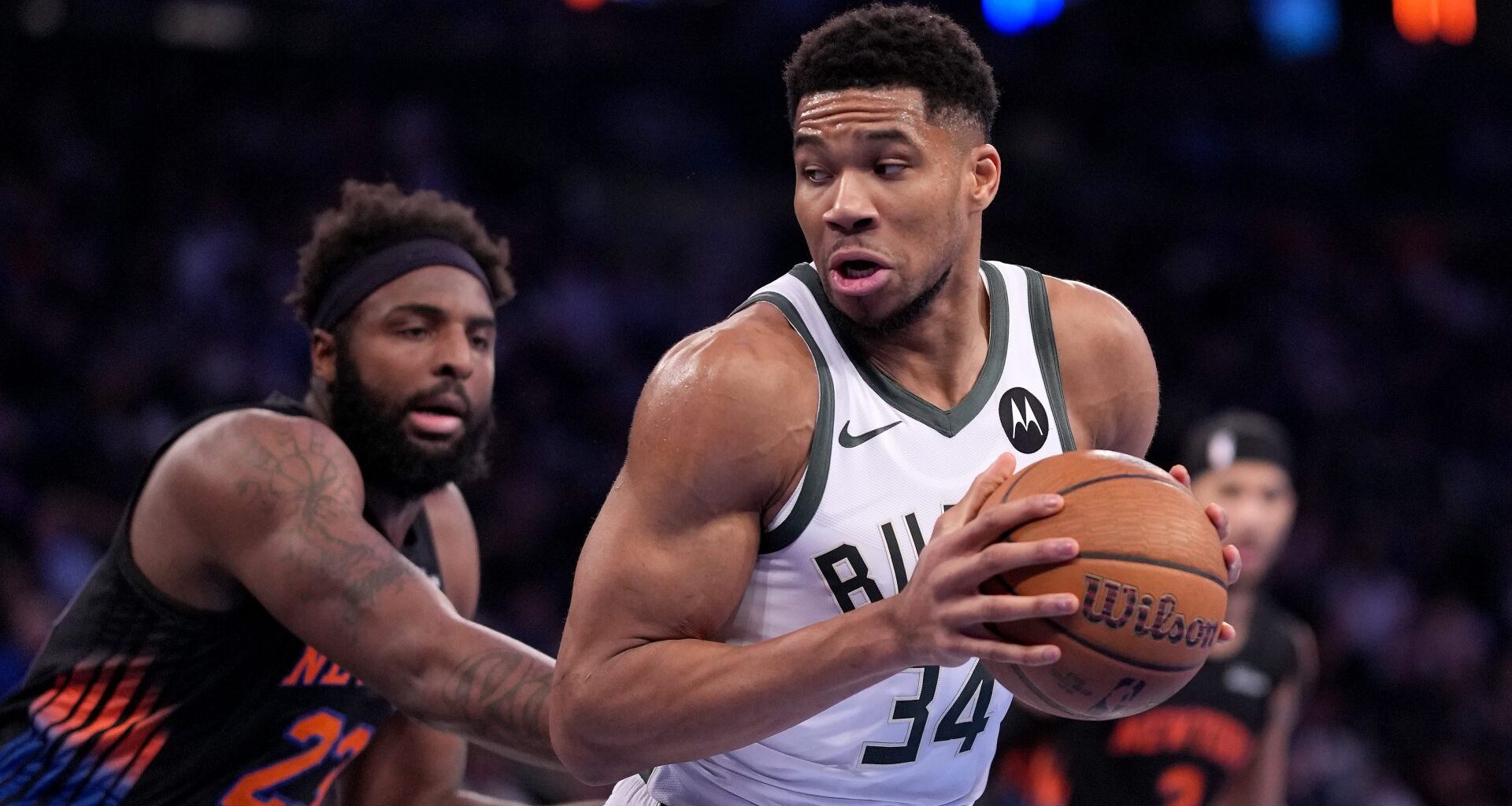 Knicks Star Injury Update Drops Amid Giannis Trade Rumors