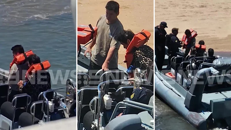 Chinese nationals detained after being found in remote WA town