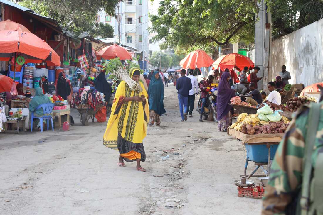 Somalis shopping in the markets and bazaars that open early in the morning on the streets of the capital Mogadishu, Somalia, on Aug. 20, 2025.
