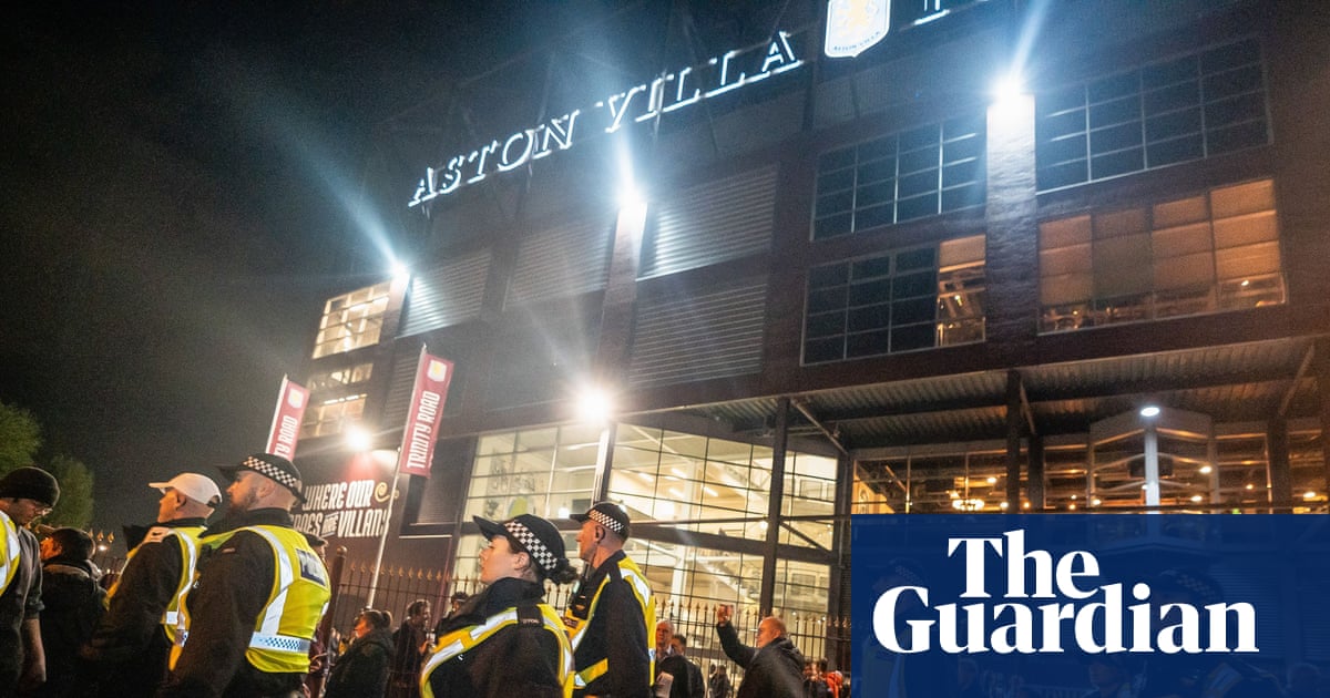 West Midlands police chief sorry for saying Jewish community supported Maccabi fan ban | West Midlands