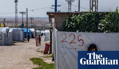 Australia refuses to repatriate citizens from Syrian camps despite US warning leaving them there ‘compounds risk to all of us’ | Australian foreign policy