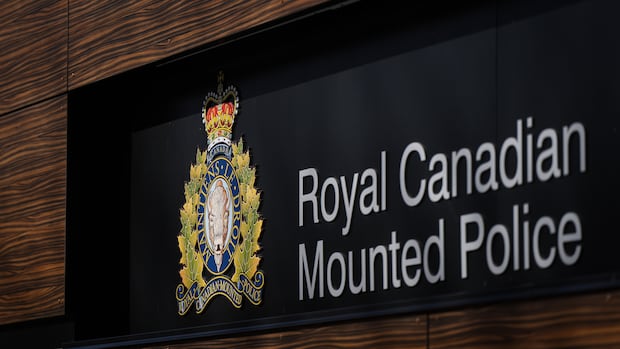 Cyclist dead after collision with semi-truck in Burnaby: RCMP