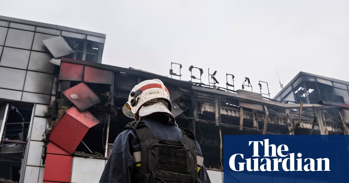 Trump says Zelenskyy ‘isn’t ready’ to accept US peace deal | Ukraine