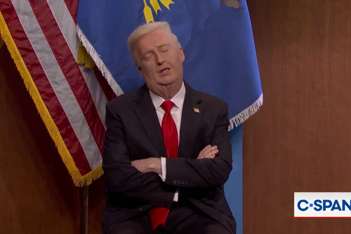 SNL cold open skewers Trump for seemingly falling asleep during meetings — and jokes he was dreaming of Mamdani