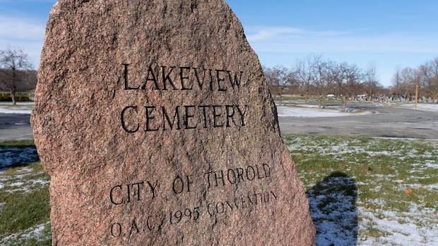 After death of 18-year-old Niagara woman, her family told Thorold cemetery won't accommodate Muslim burial