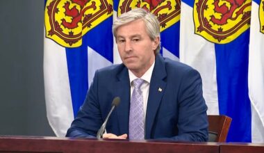 Sipekne’katik First Nation bans Houston, cabinet ministers in scathing rebuke