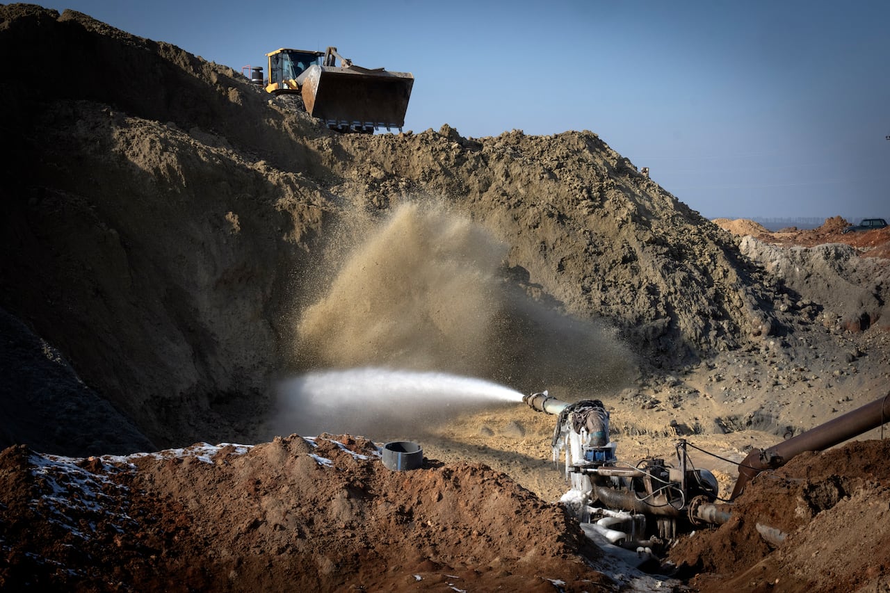 Wide view of an open pit mine