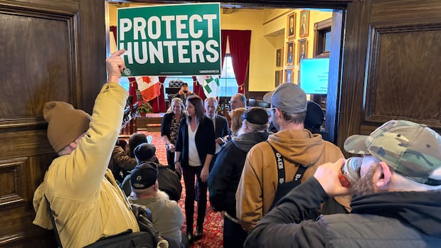 Charlottetown council votes against being part of federal gun buyback program