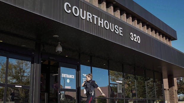 Lethbridge boy, 12, pleads guilty to attempted murder of 7-year-old brother