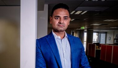 Bikie-linked security firm MA Services Group still guarding Nauru detainees