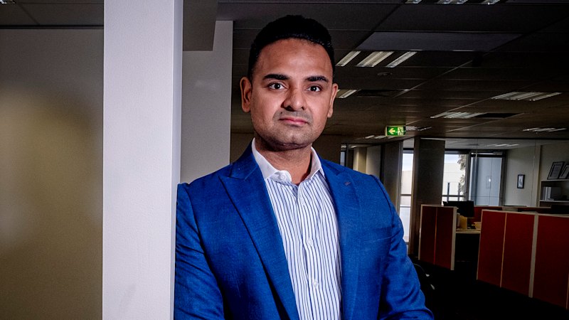 Bikie-linked security firm MA Services Group still guarding Nauru detainees