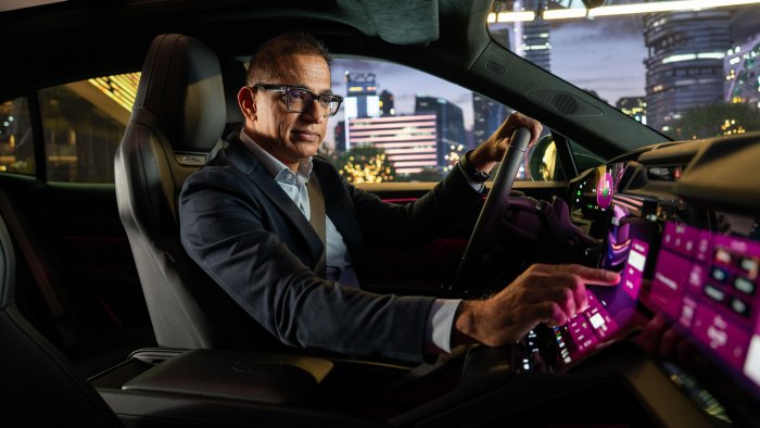 Up to date: The new Cayenne Electric Driver Experience