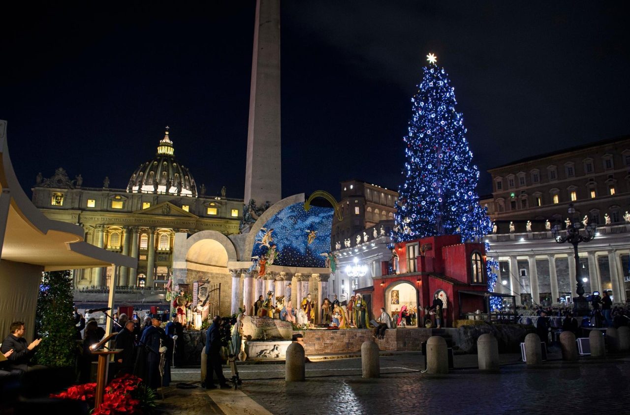 The Christmas tree and nativity scene inaugurated in St. Peter’s Square