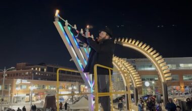 Menorah lighting a chance for Waterloo region's Jewish community to 'feel a togetherness' in light of tragedy