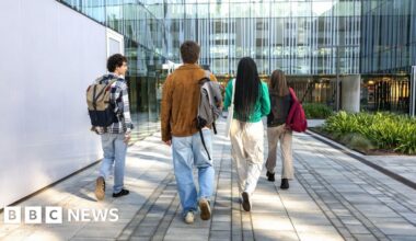 University students facing course 'cold spots' as enrolments fall