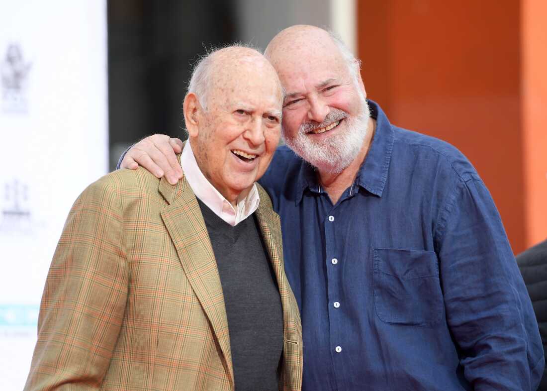 Carl Reiner (left) and Rob Reiner together in 2017.