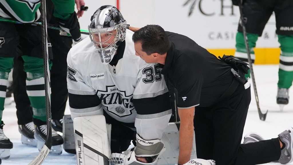 Kings put goalie Darcy Kuemper on IR after hit to head