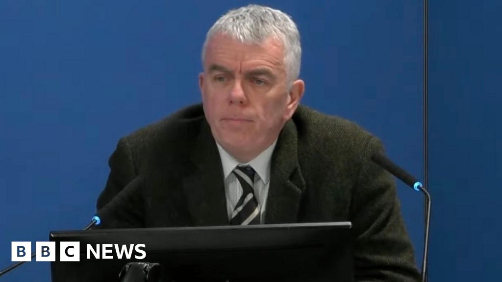 Met spy Mark Jenner admits relationship was 'open secret'