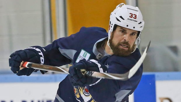 Former Vancouver Canuck Willie Mitchell denies sexual assault allegations in court documents