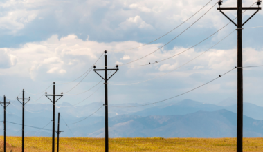 Douglas County residents: Prepare for wildfire and potential power outages Friday, Dec. 19