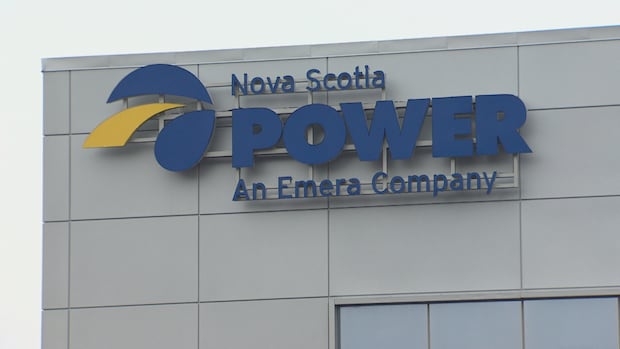 High winds knock out power for tens of thousands in Nova Scotia