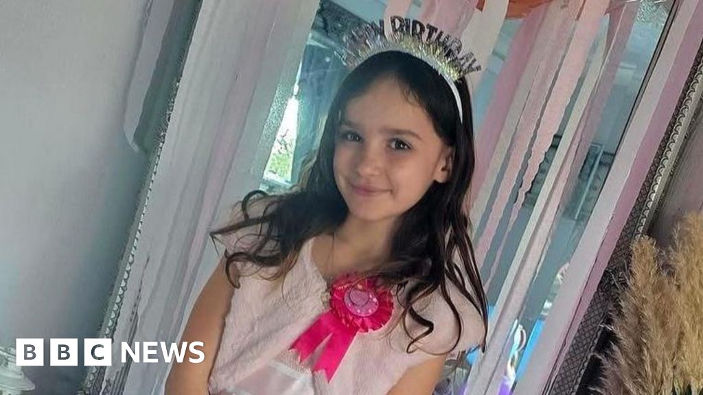Aria Thorpe fundraiser hits £31k, leaving her family 'moved'