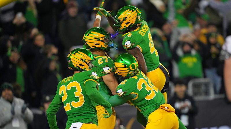 No. 5 Oregon Hands 51-34 Loss to No. 12 JMU and Advance to Playoff Quarterfinals