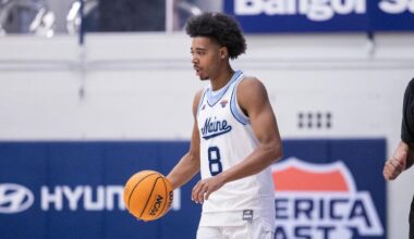 Men's Basketball Falls at Drexel on Sunday Afternoon