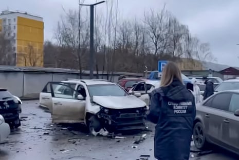 An investigator at the scene where Lt Gen Fanil Sarvarov was killed by a car bomb in Moscow on Monday.