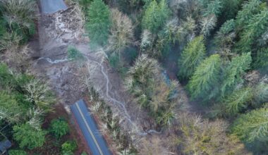 Landslide prompts evacuation notices, trail closures in Welches