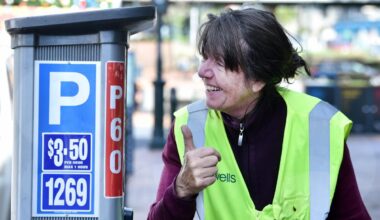 Parking bonus for shoppers in CBD