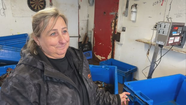 'It just fills my heart': Community rallies behind Eastern Passage fish market after fire