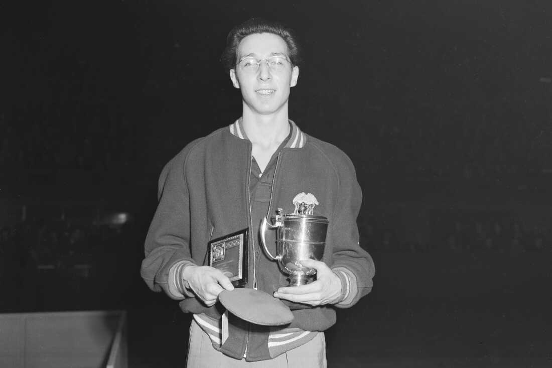 Marty Reisman after winning the final men's singles game at the English Open in 19