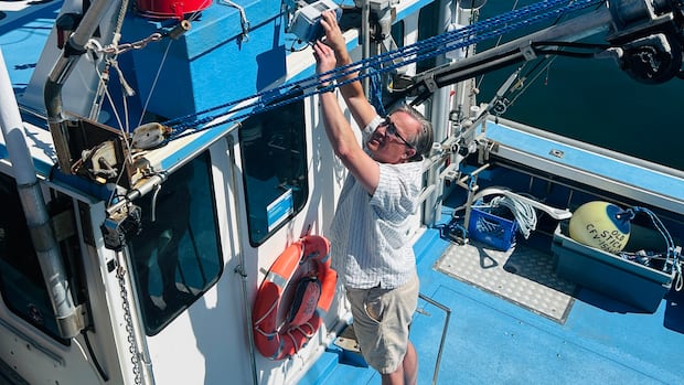 At-sea observer program is ‘broken,’ advocates say, but electronic tools and AI could help