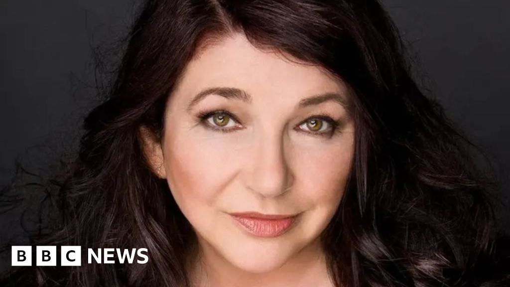 Kate Bush 'heartbroken' over friend missing at sea