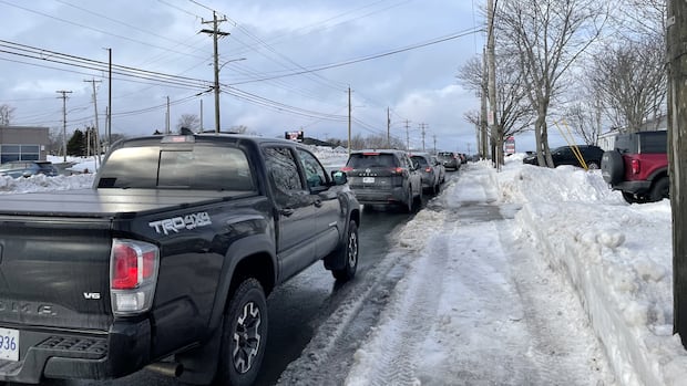 Mount Pearl issues traffic notice as customers show up in droves for Taco Bell