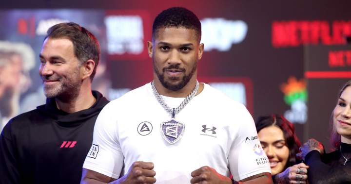 Boxer Anthony Joshua injured in car crash that kills 2 people in Nigeria - National